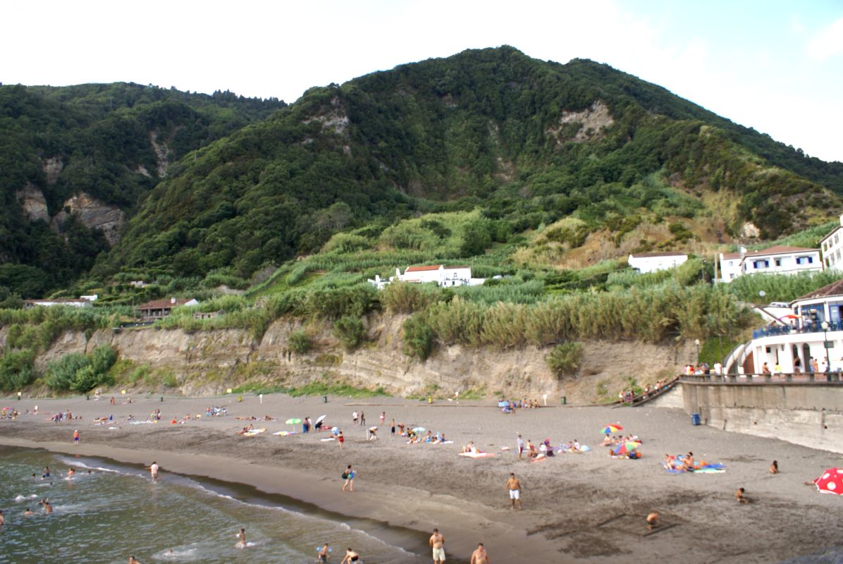 Пляж Фогу (Рибейра-Кенте)