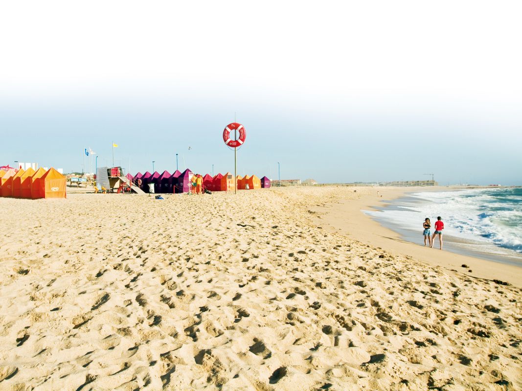 Пляж Педраш-ду-Коргу (Praia das Pedras do Corgo)