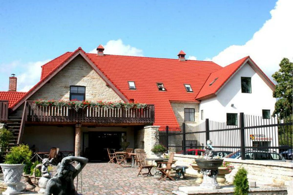 Корчма в гостевом доме Нийне