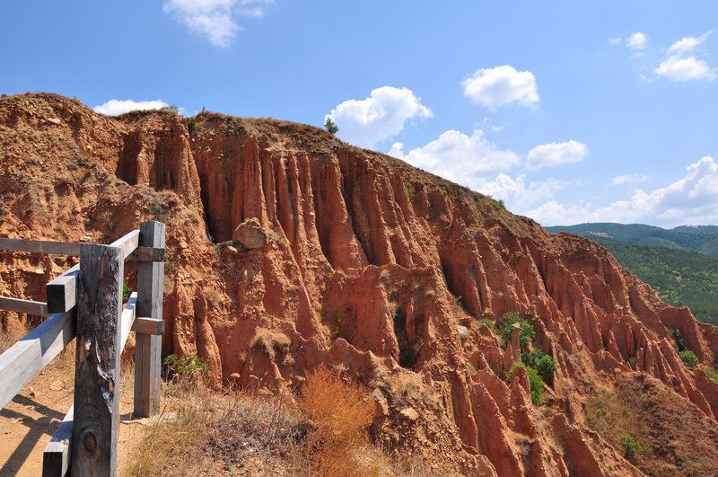 Стобские пирамиды