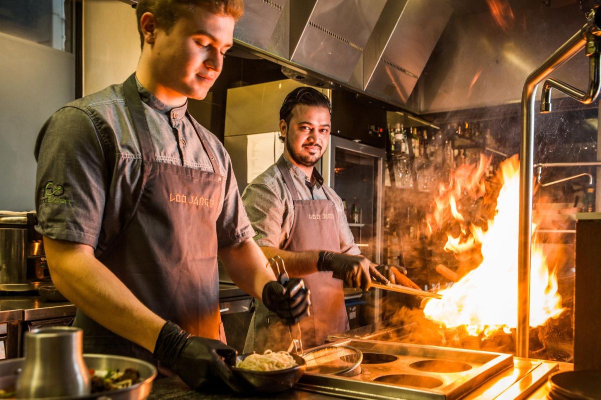 Ресторан уличной еды LOO JANG