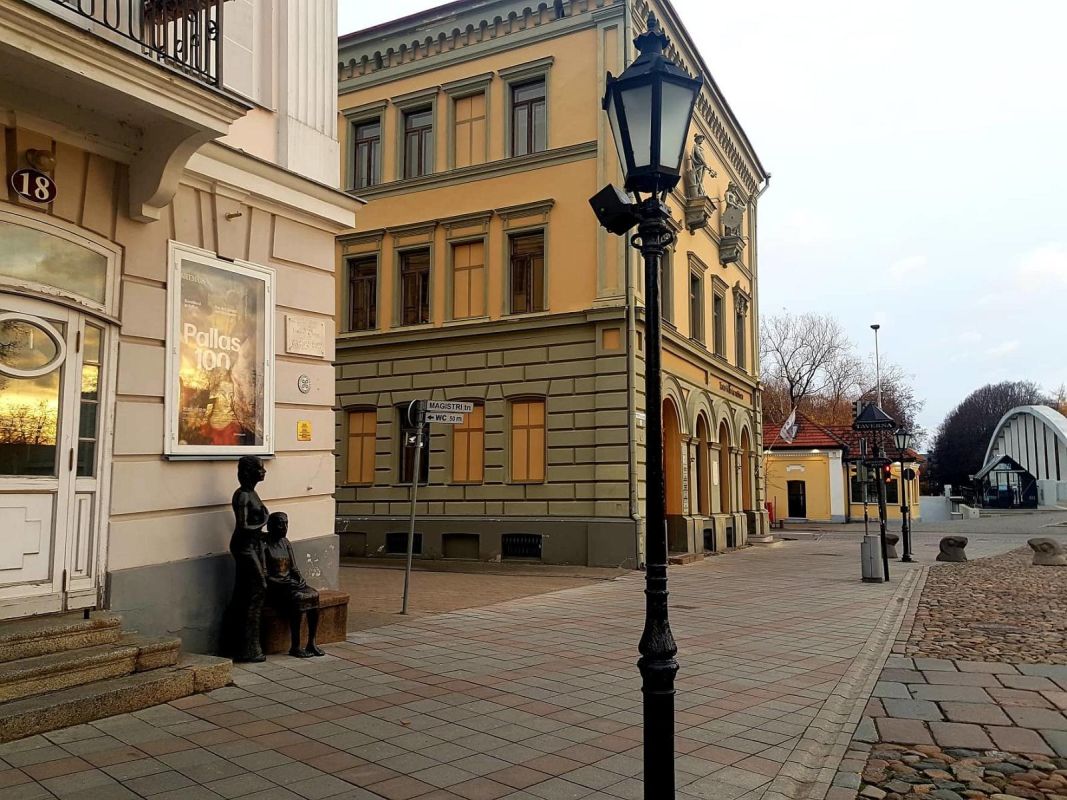 Скульптура «Крестьянки»