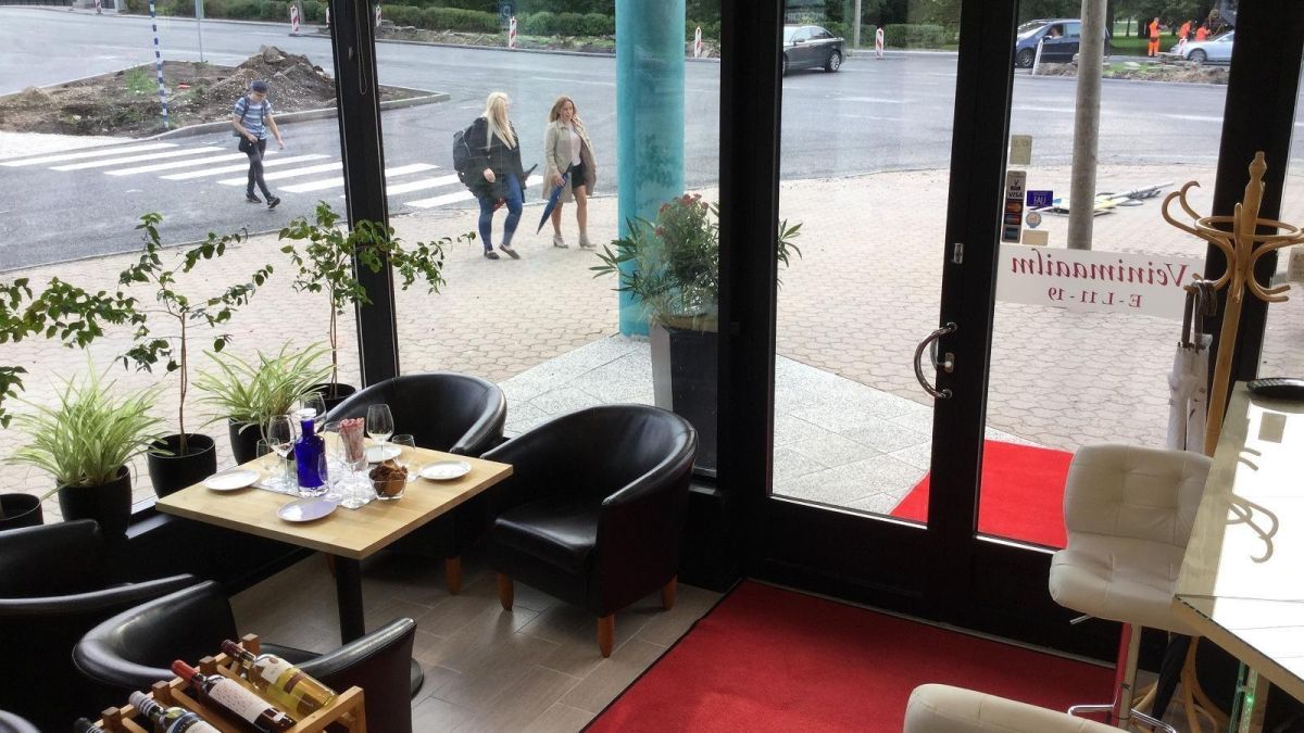 Винотека «Мир вин» (Veinimaailm)