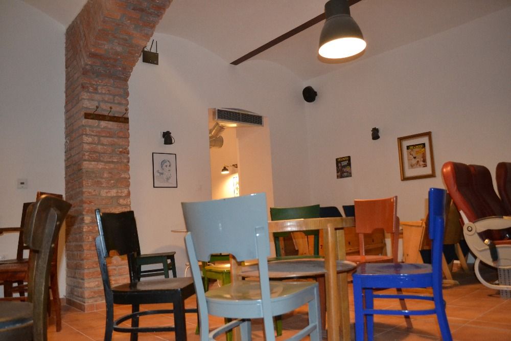 Ježkovy voči Bar &Tapas