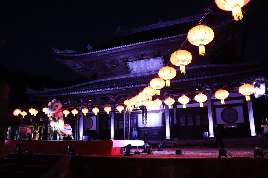 Храм Обаку-сан Манпуку-дзи