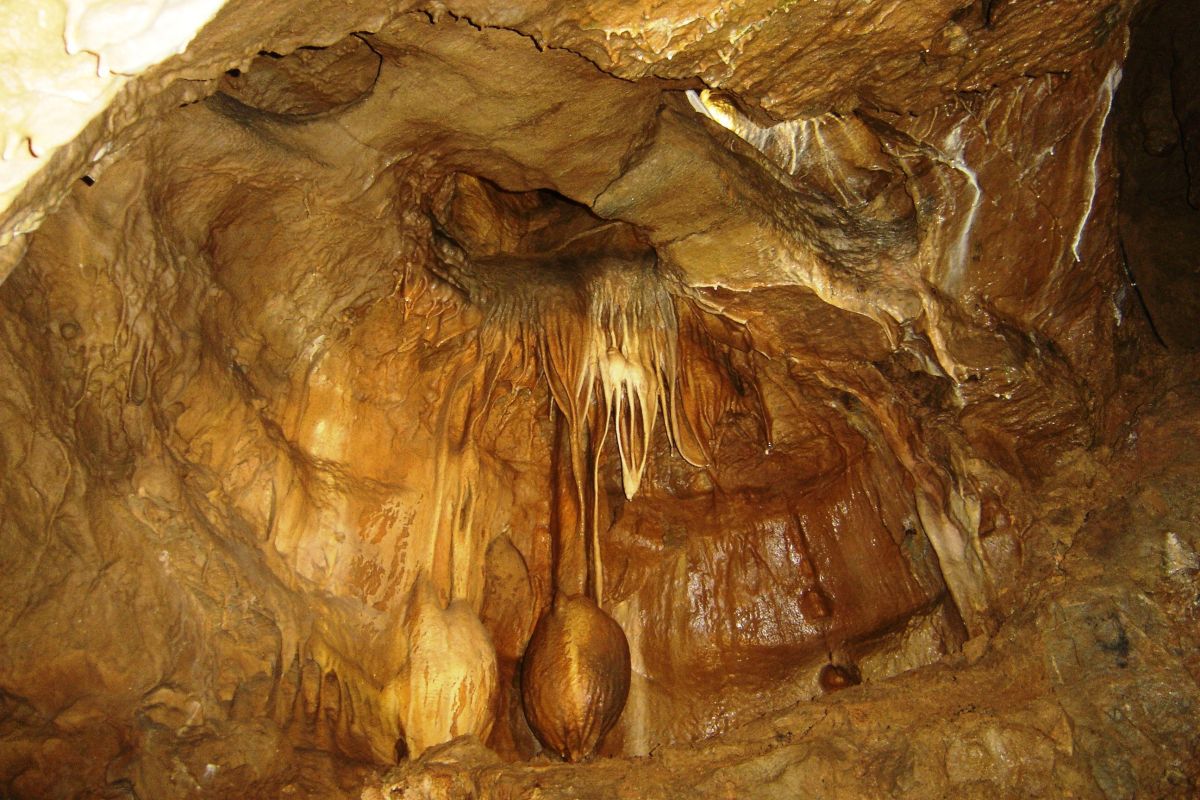 Пещеры Моравский Крас