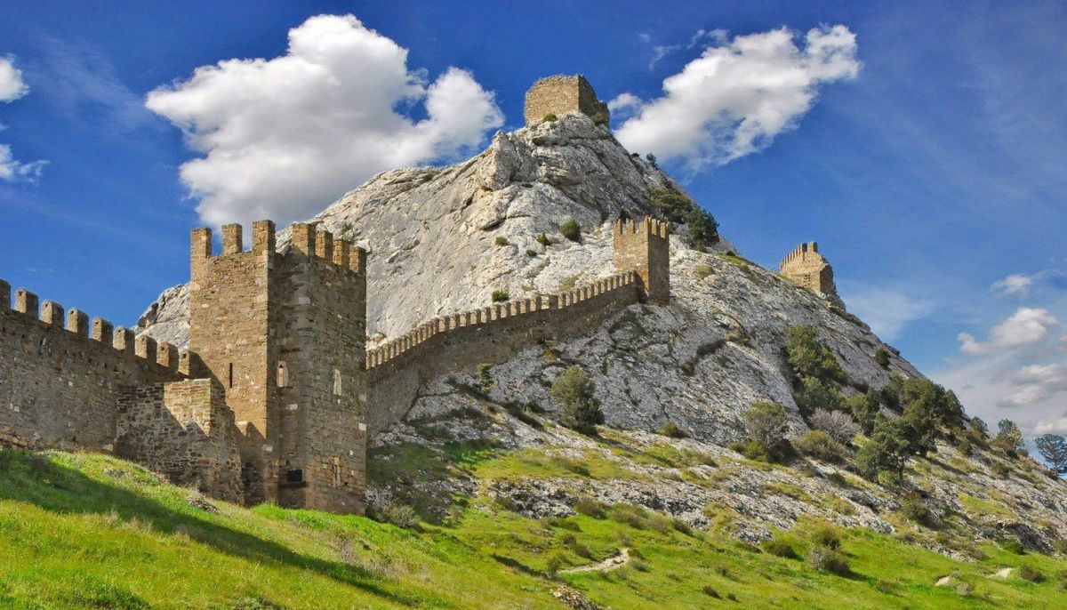 Генуэзская крепость