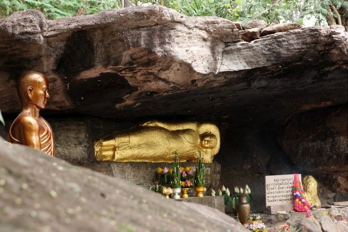 Храм Пхуттанимит Пху Кхао