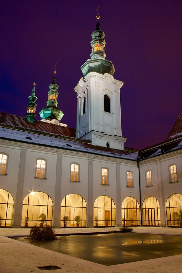 Галерея Страговского монастыря