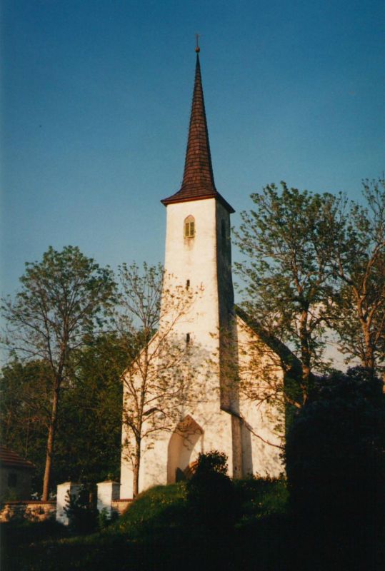 Церковь Святого Матфея в Ярва-Мадисе