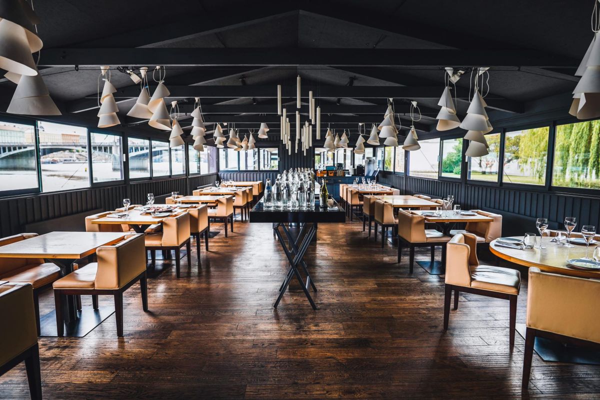 MANÚ Risto & Lounge