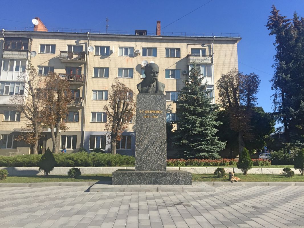 Памятник Т.Г.Шевченко