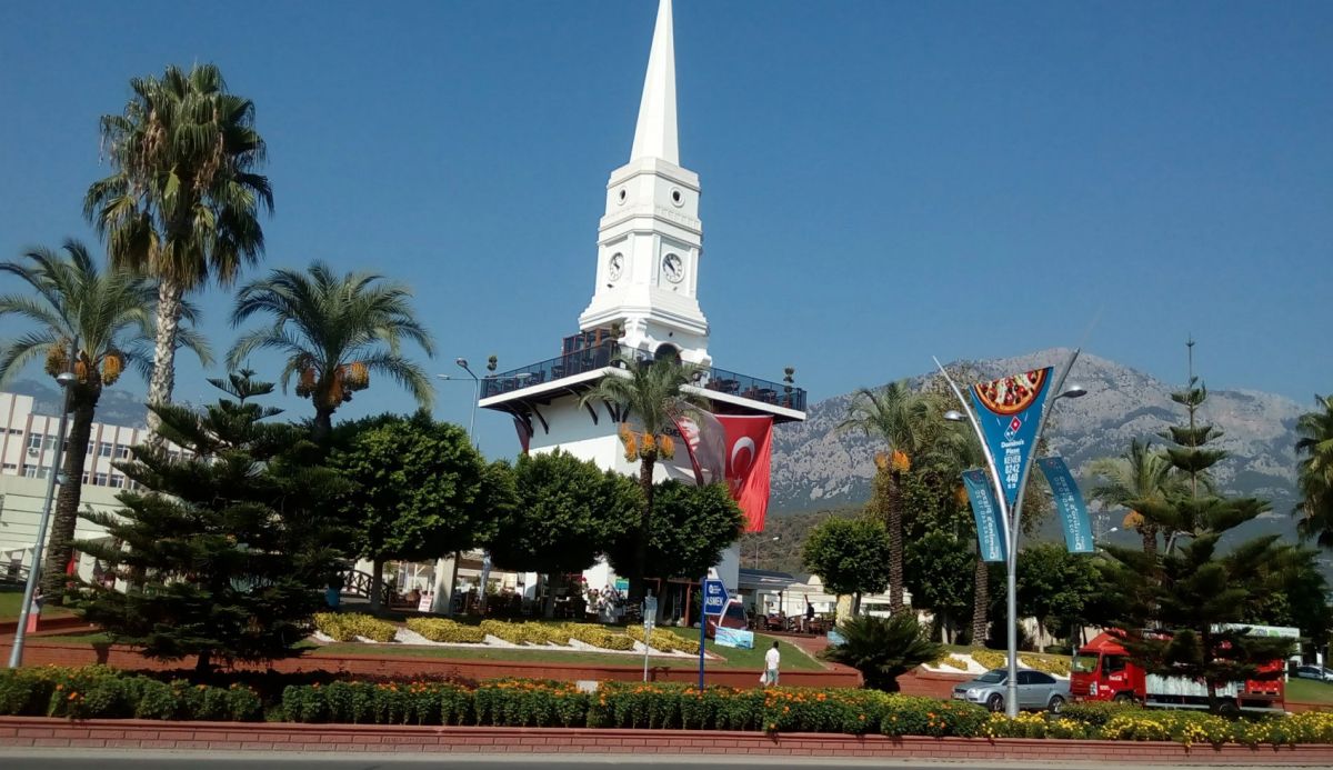 Бульвар Ататюрка