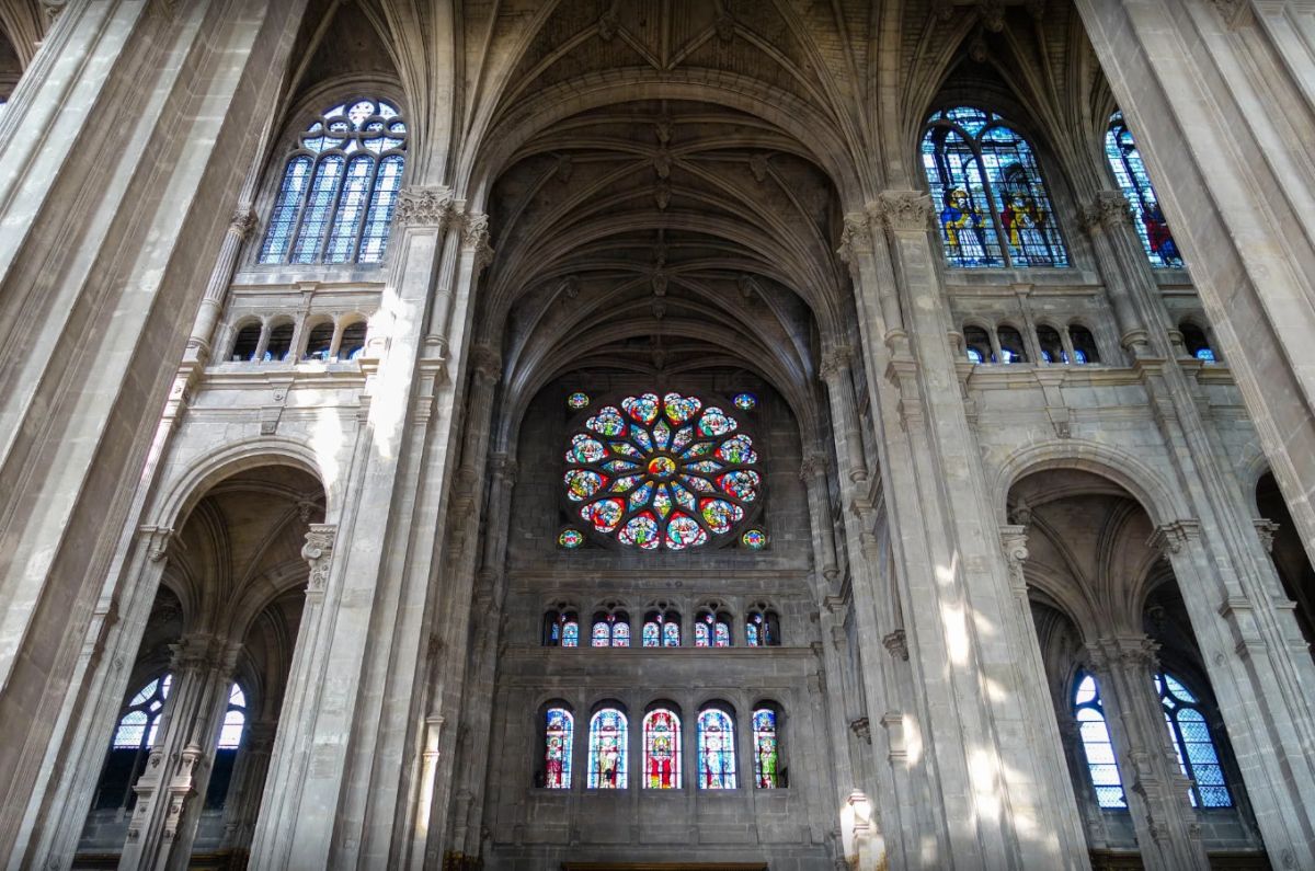 Церковь Сент-Эсташ