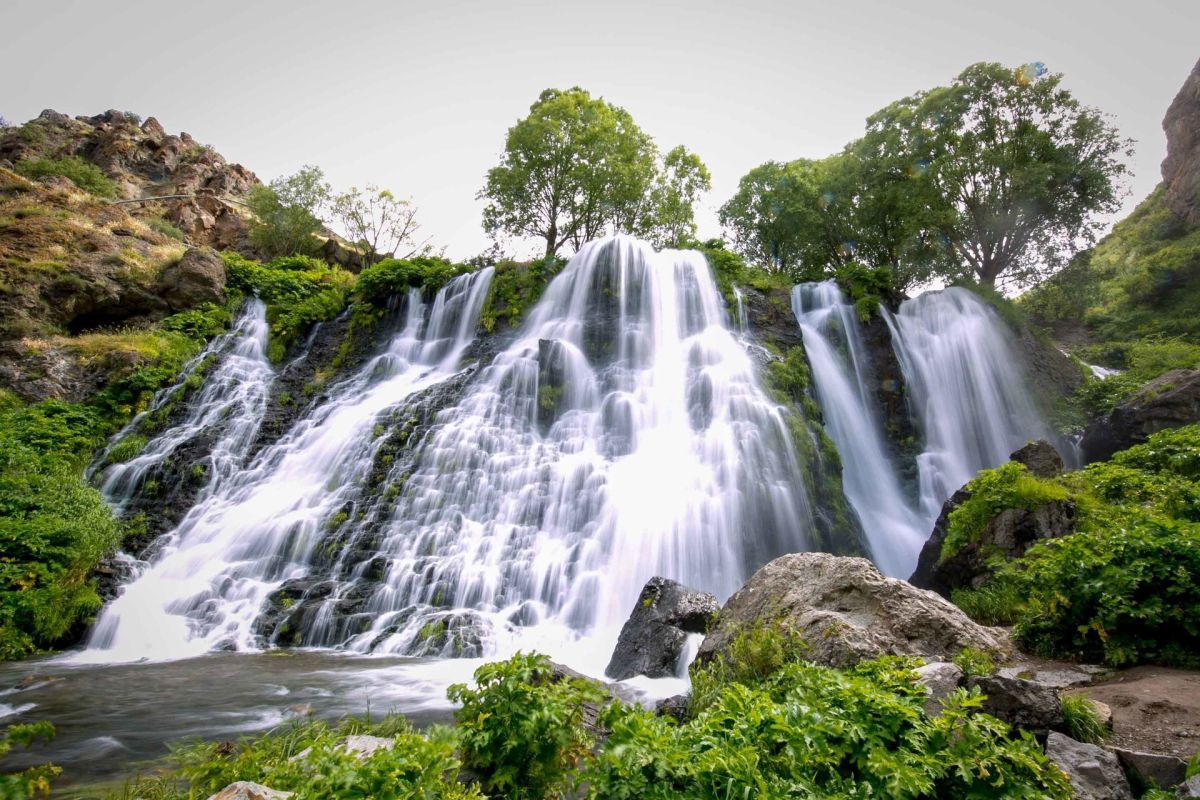 Водопад Шаки (Шакинский водопад)