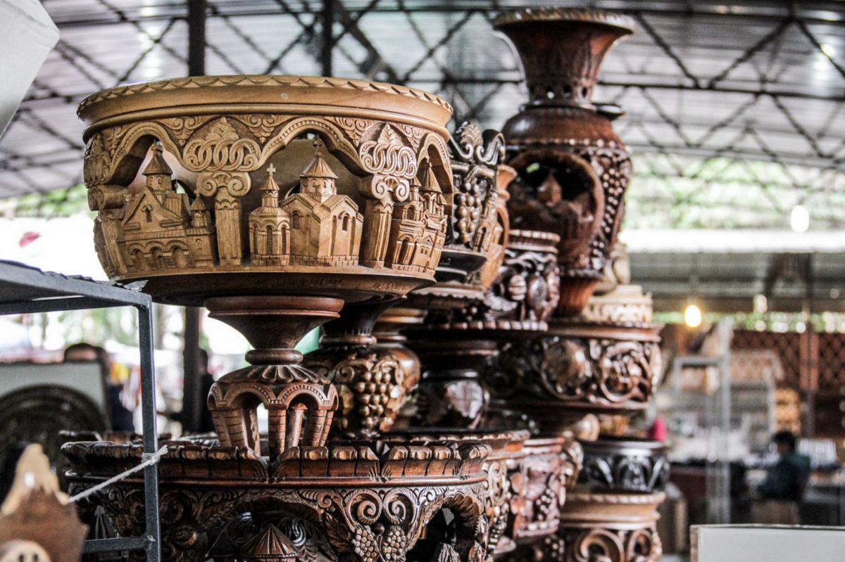 Рынок Вернисаж