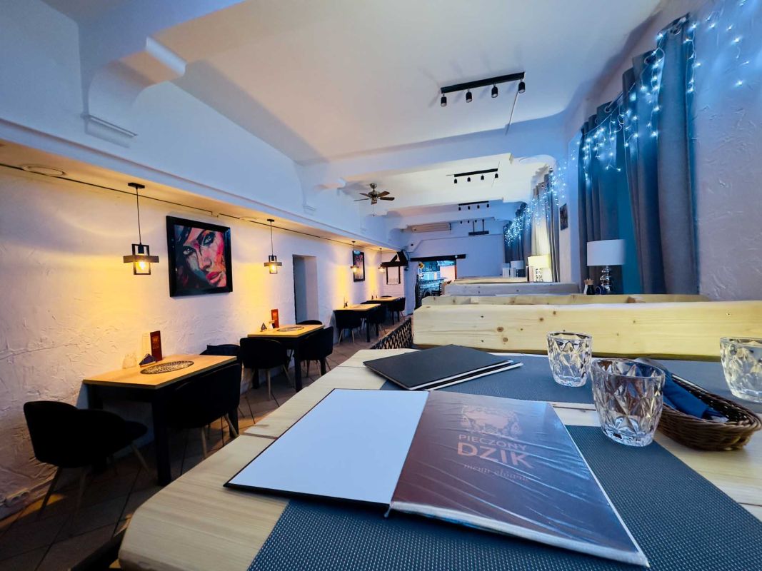 Ресторан Pieczony Dzik