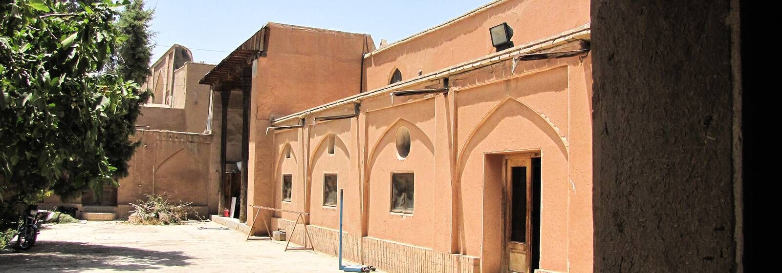 Дом Сукиаса