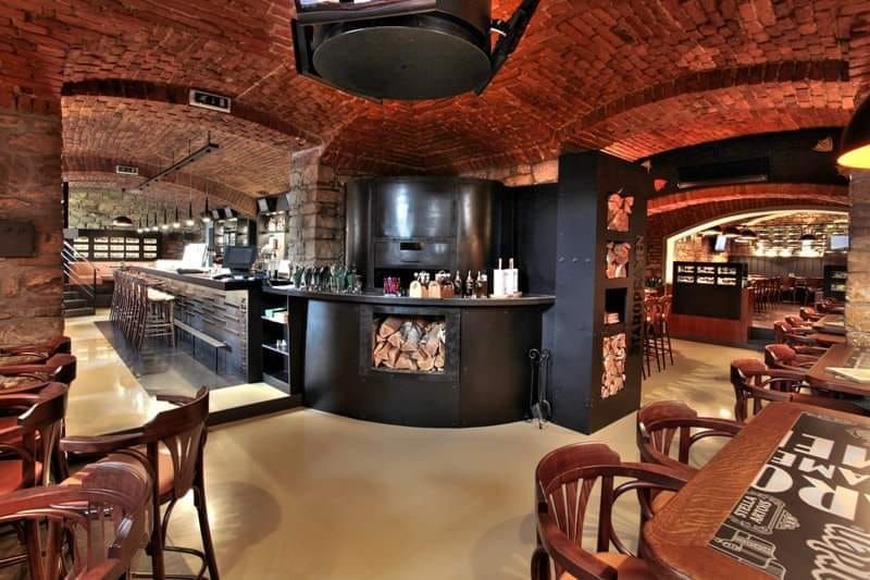 Potrefená husa Resslova