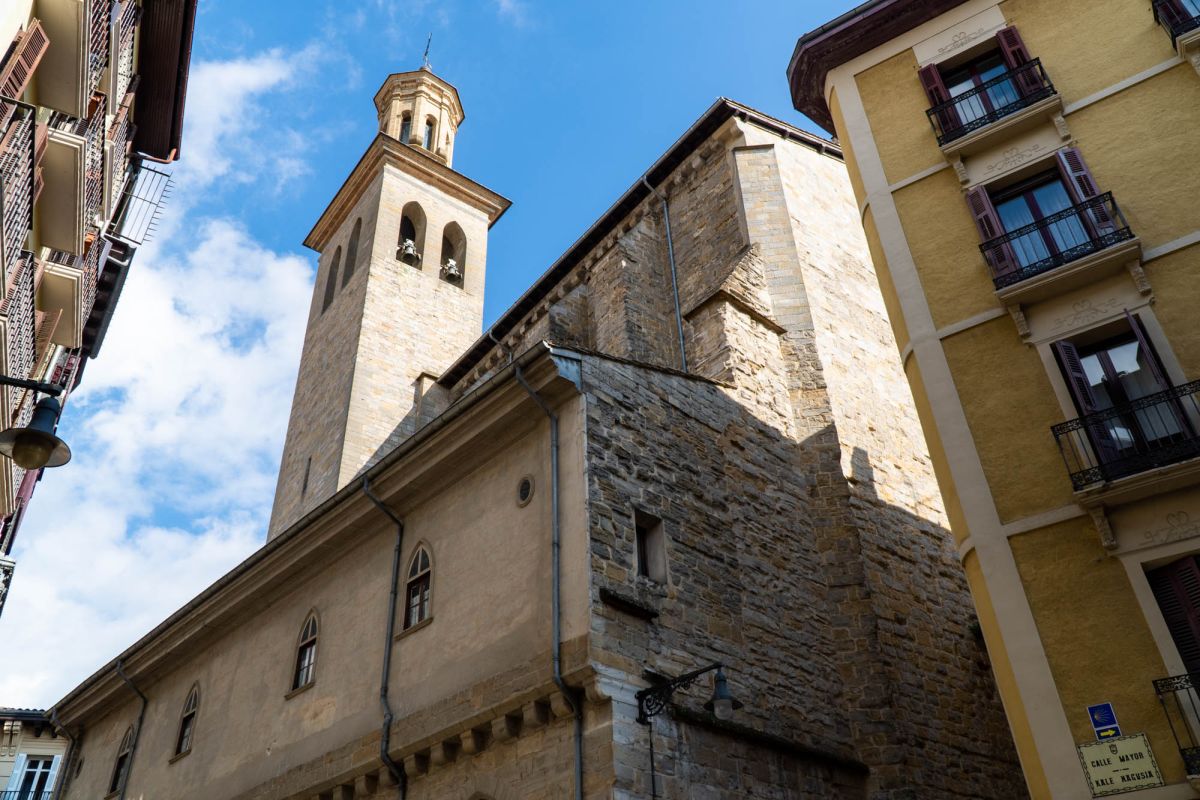 Церковь Сан-Сатурнино