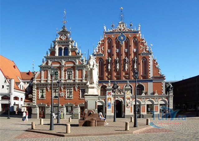 Ратушная площадь в Риге