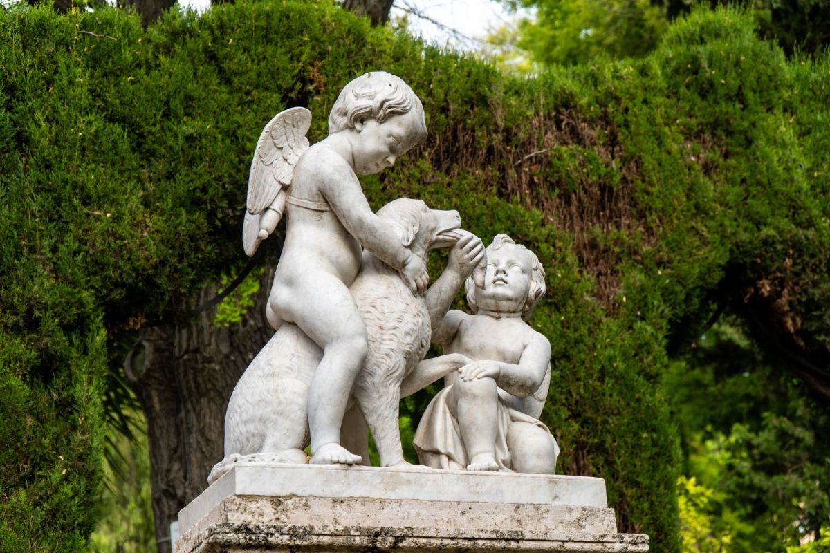 Сады Монфорт