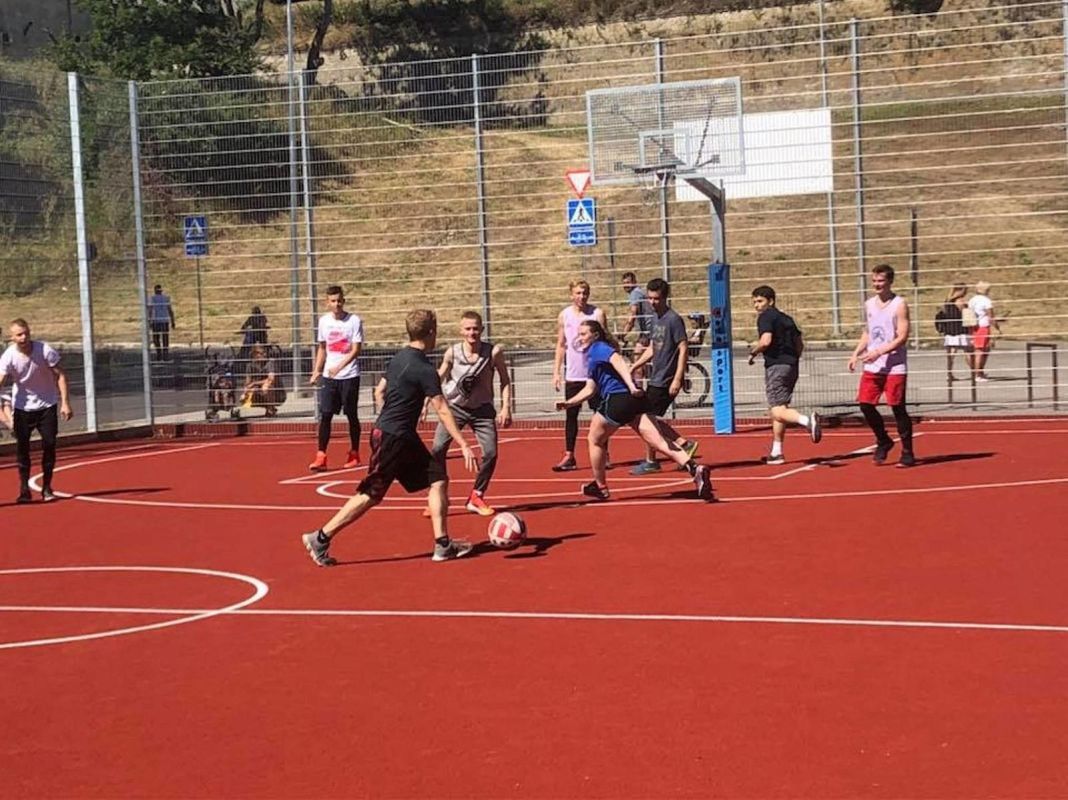 Зона отдыха и пляж Йоаорг в Нарве