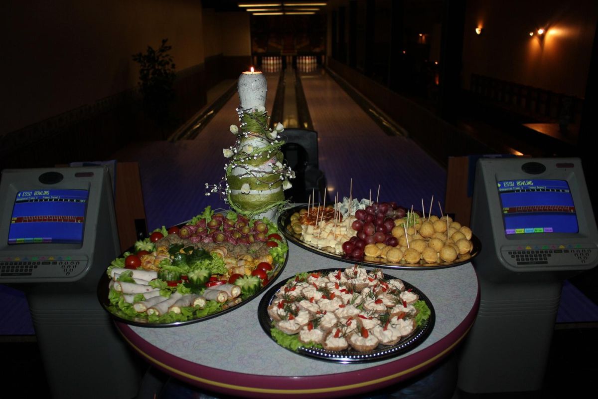 Боулинг на мызе Эссу