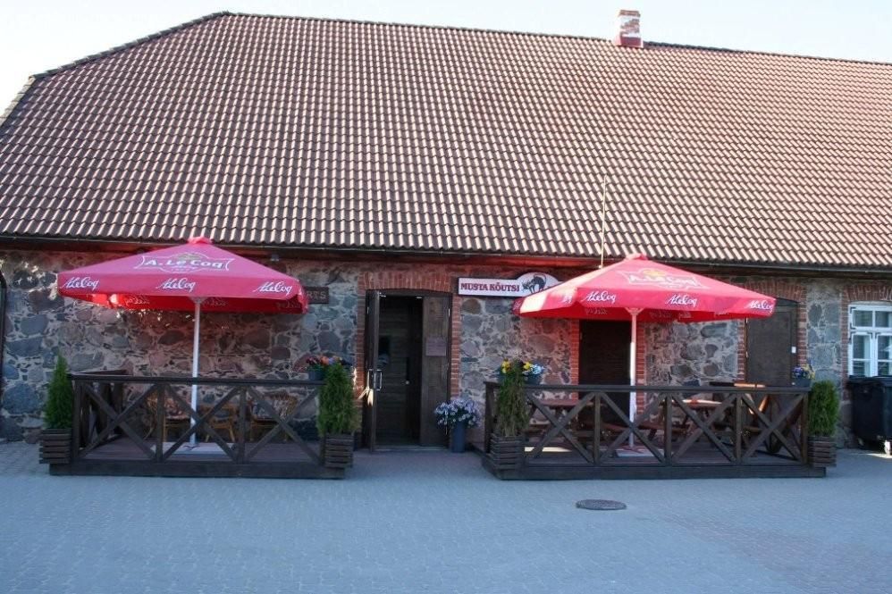 Трактир «Must Kõuts»