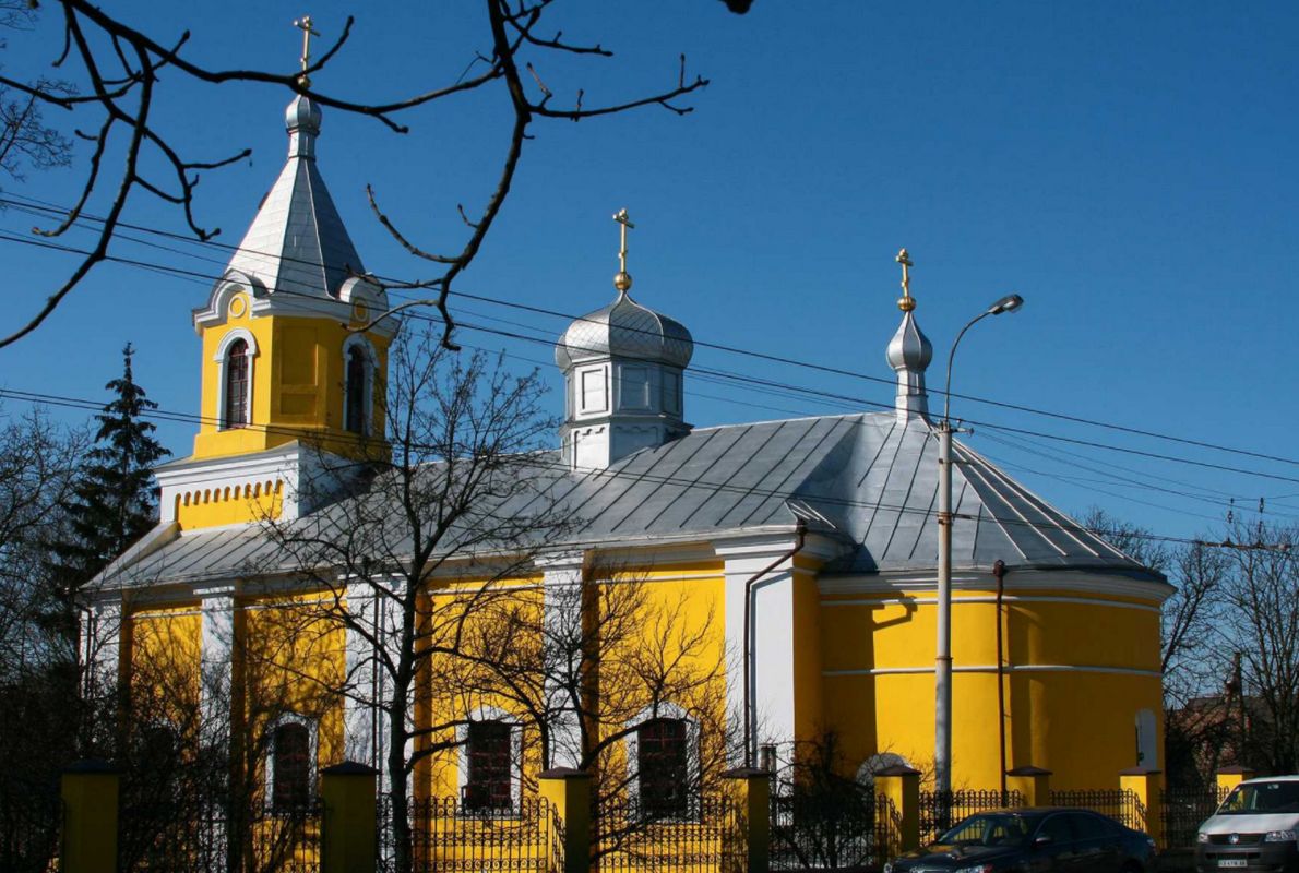 Церковь Святого Покрова в Луцке