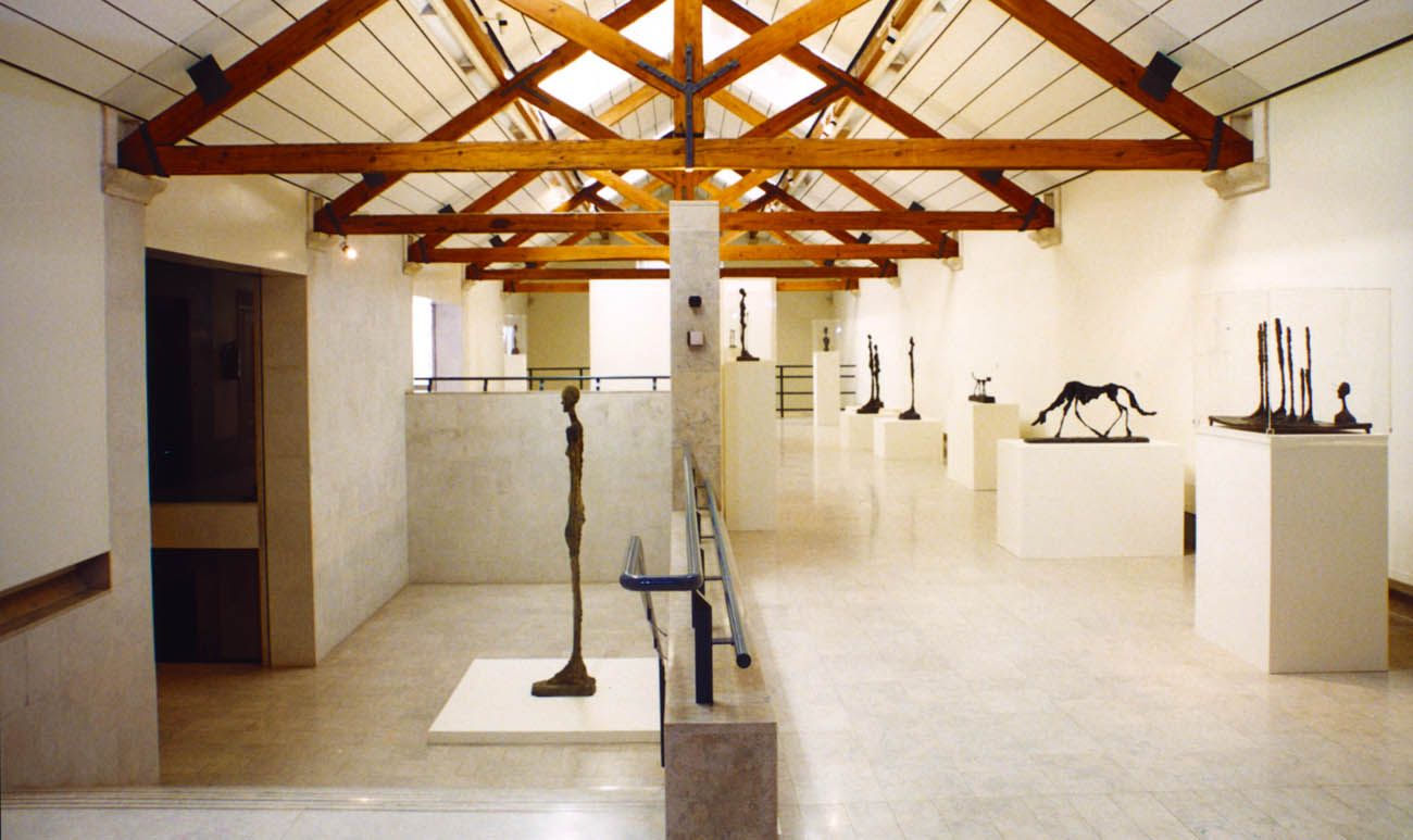 Музей А. Сенеша и М. Э. Виейра да Силва