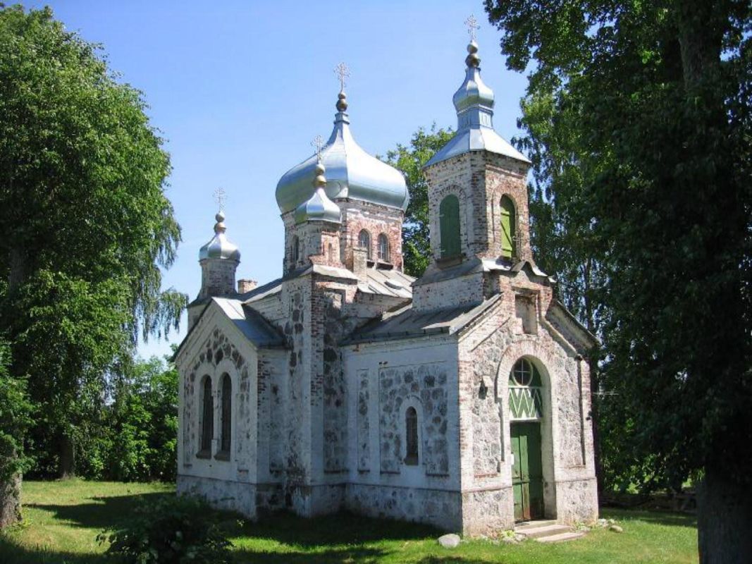 Церковь Святой Троицы Эстонской апостольской православной церкви в Ныо