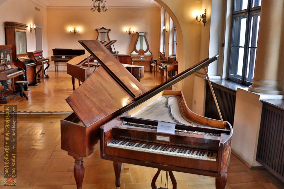 Музей музыкальных инструментов