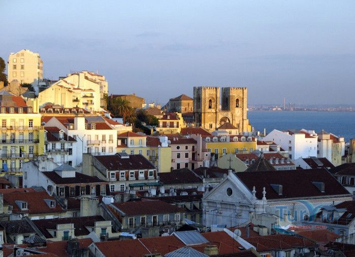 Кафедральный Собор Лиссабона (Санта-Мария-Майор-де-Лиссабон)