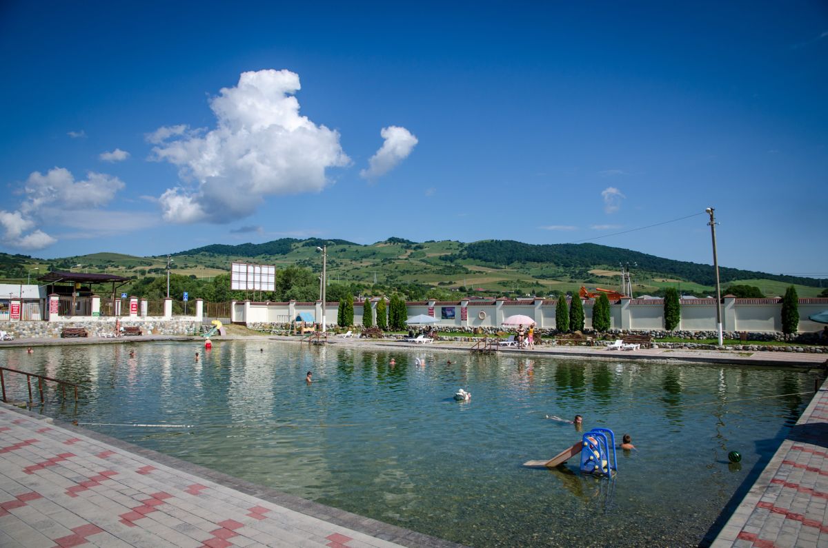 Аушигерские термальные источники