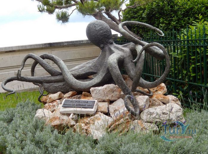 Пейзажный Парк Фонвьей и Розарий Принцессы Грейс