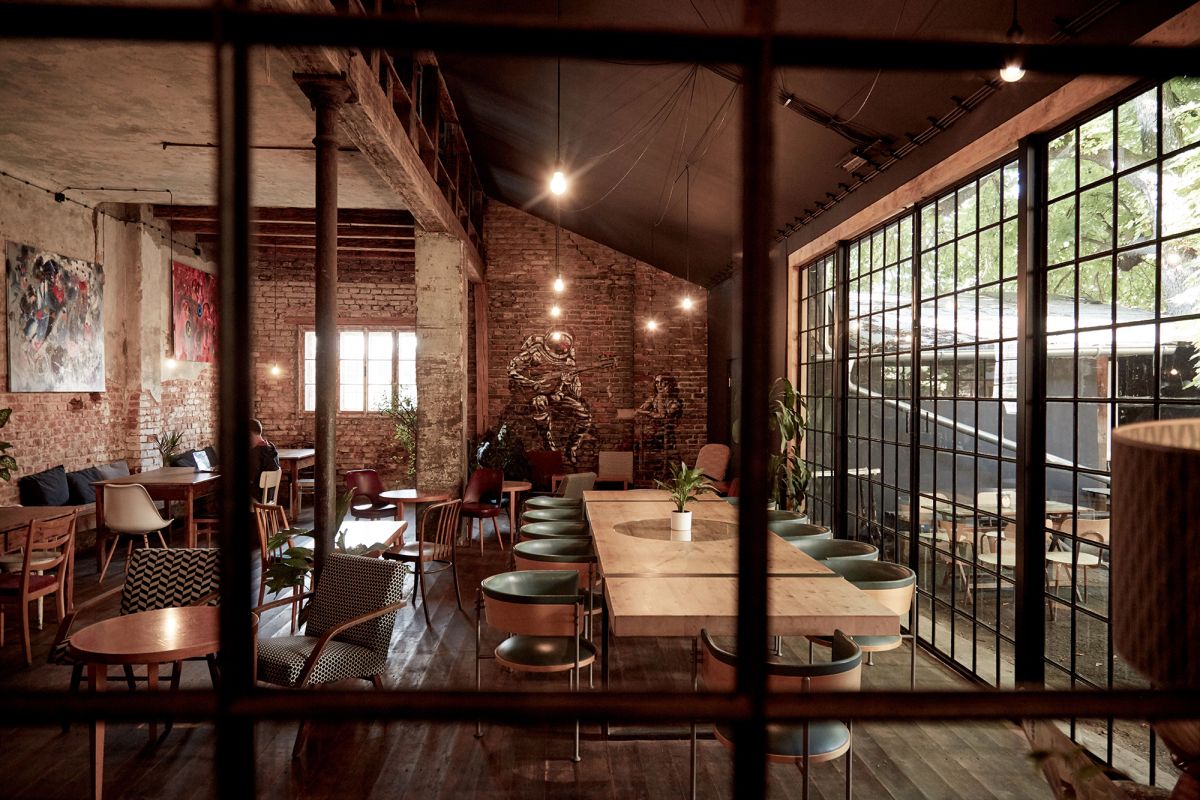 Кафе, которое ищет название (Kavárna, co hledá jméno)