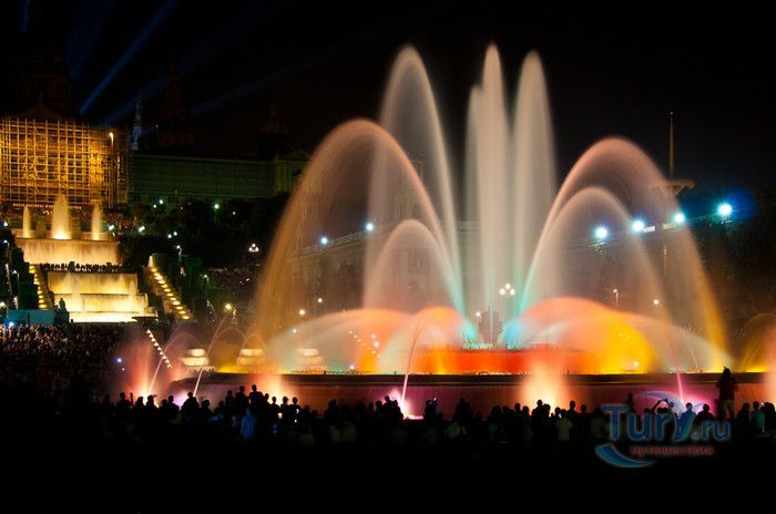 Волшебный Фонтан в Барселоне