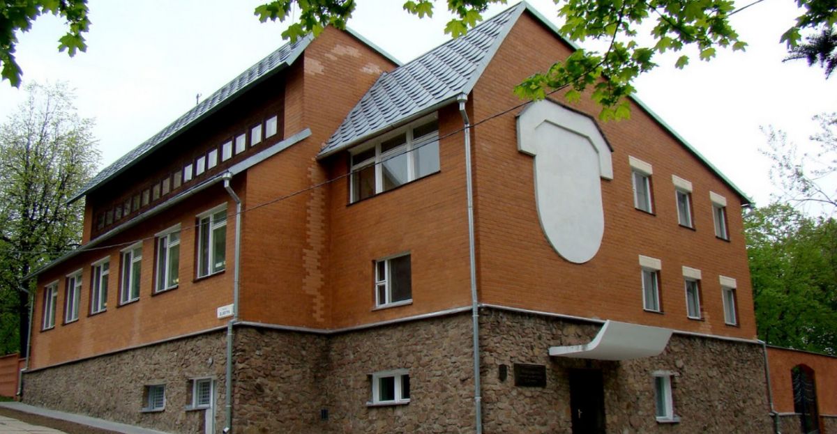 Мемориальный музей-мастерская З. И. Азгура