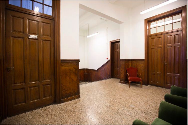 Бывшая общественная табачная фабрика