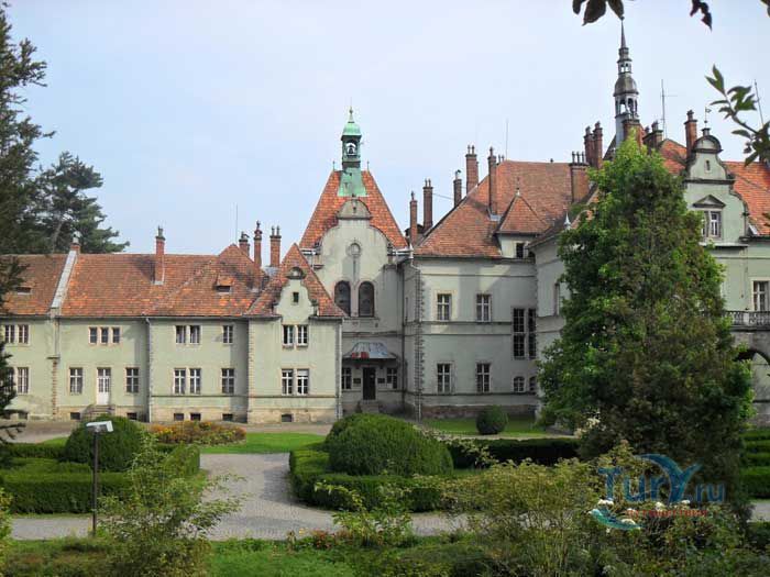 Замок Шенборн