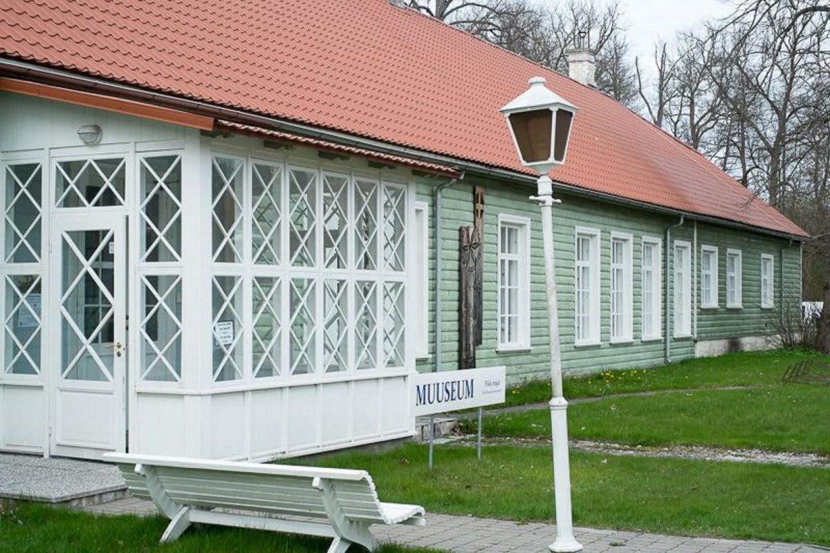 Сувенирный магазин при Хийумааском музее