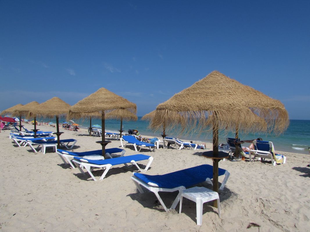 Пляж «Прайя-да-Илья-ду-Фарол»