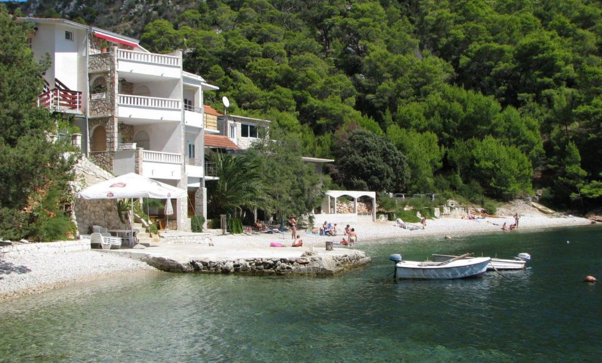 Залив Смоквина