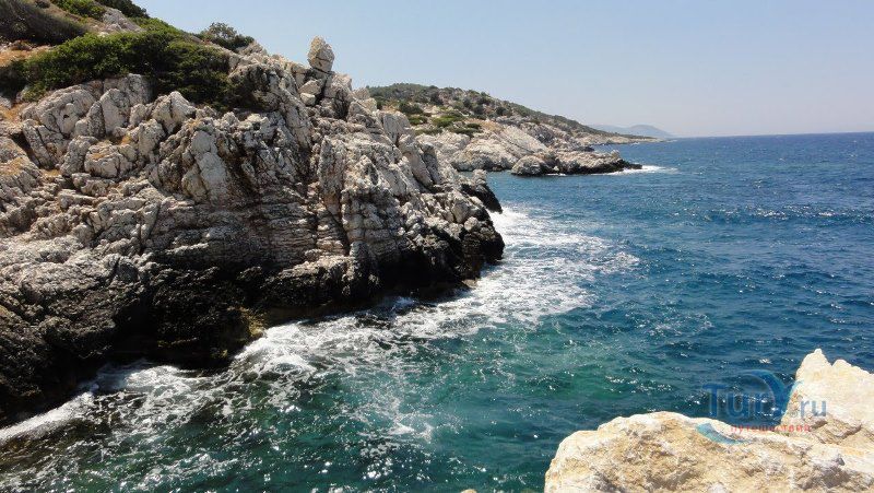 Залив Камирос Скалу