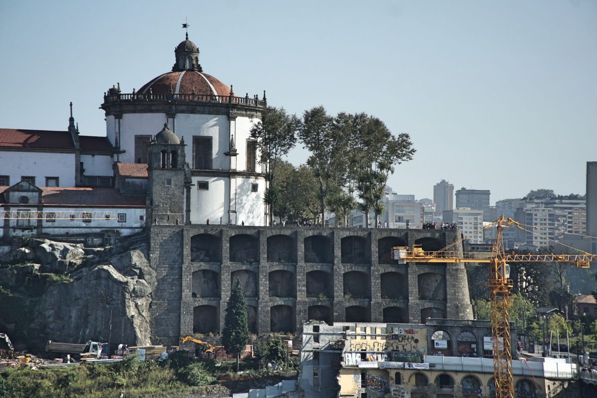 Монастырь Серра-ду-Пилар