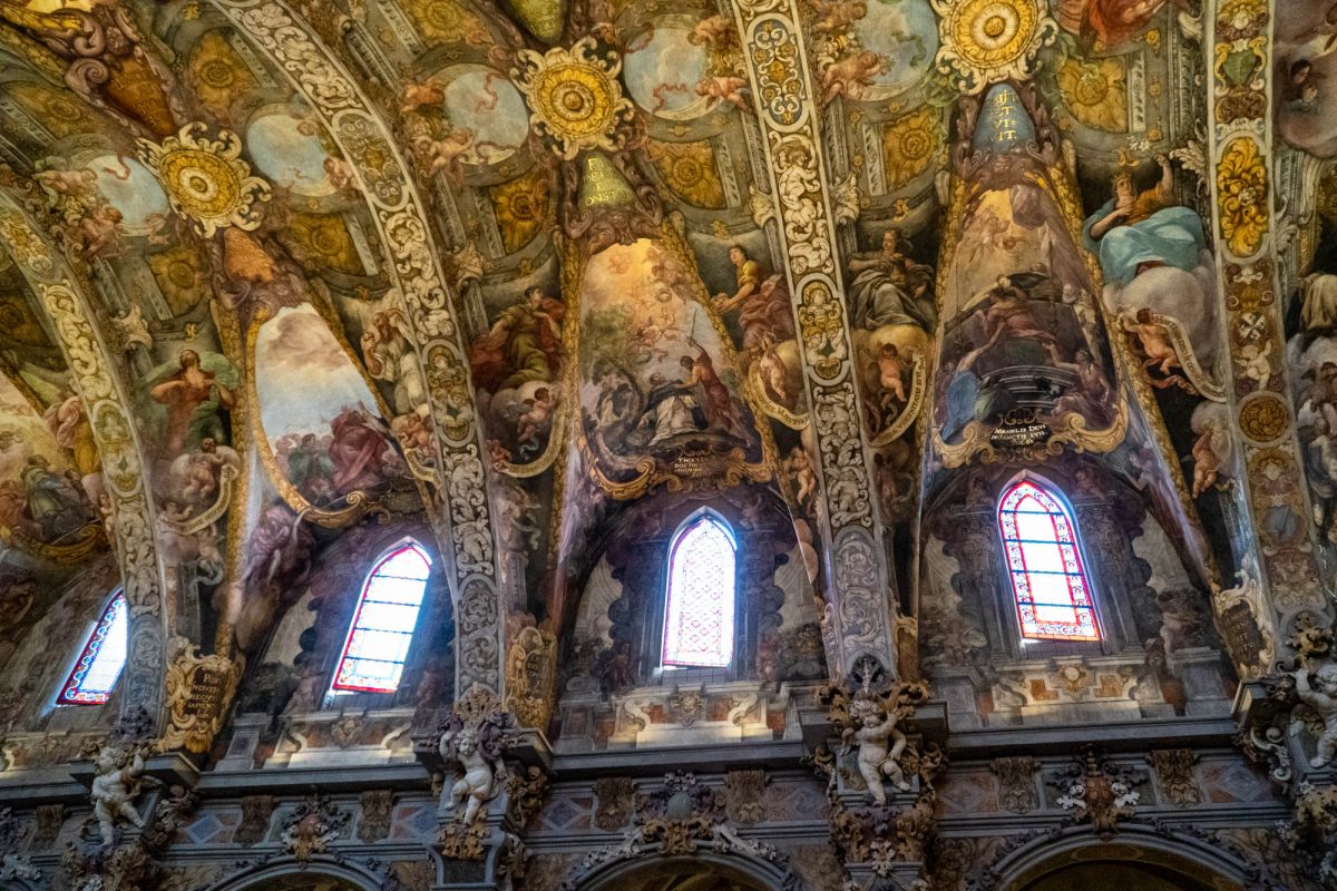 Церковь Сан-Николас-де-Бари и Сан-Педро-Мартир