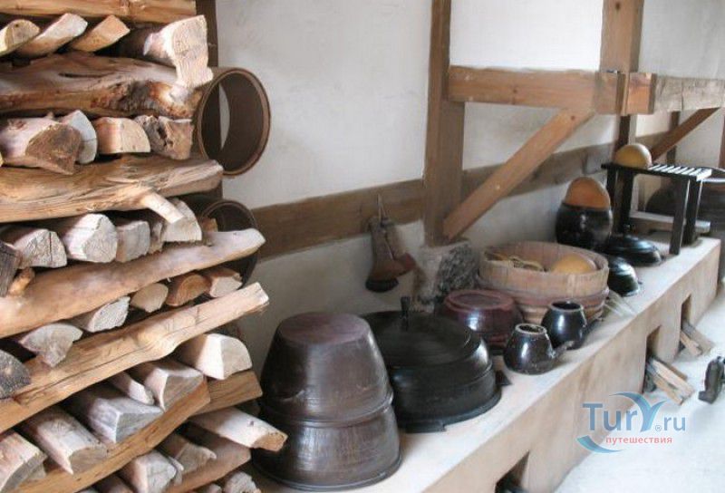 Деревня Традиционных Домов Ханок (Деревня Намсанголь Ханок)