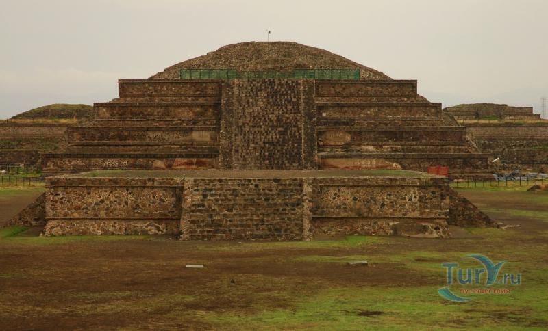 Пирамида Кецалькоатля