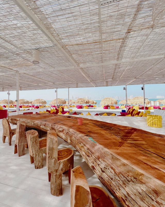 Пляжный клуб B12 Доха